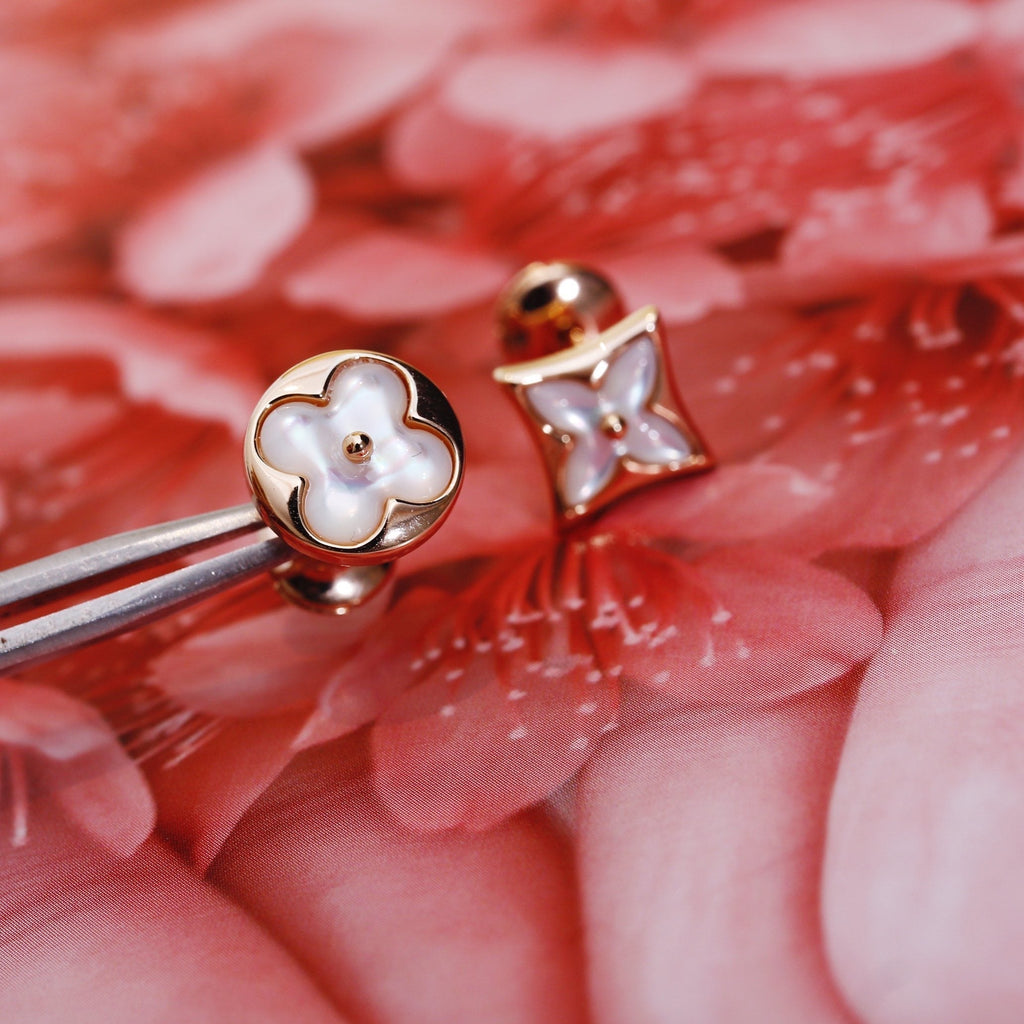 LOUIS VUITTON STAR AND SUN PINK GOLD MOP STUD EARRINGS