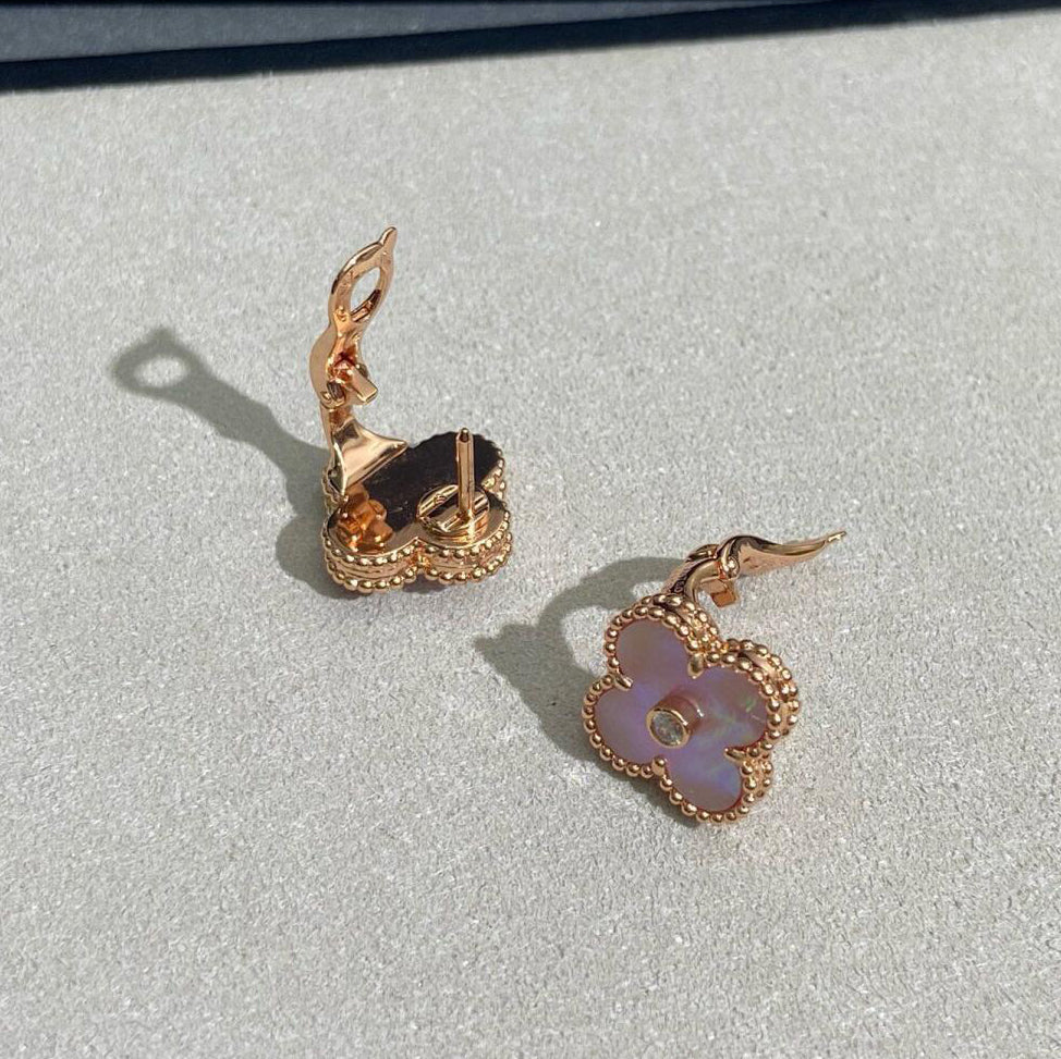 VCA CLOVER MEDIUM 1 DIAMOND PINK EARRINGS