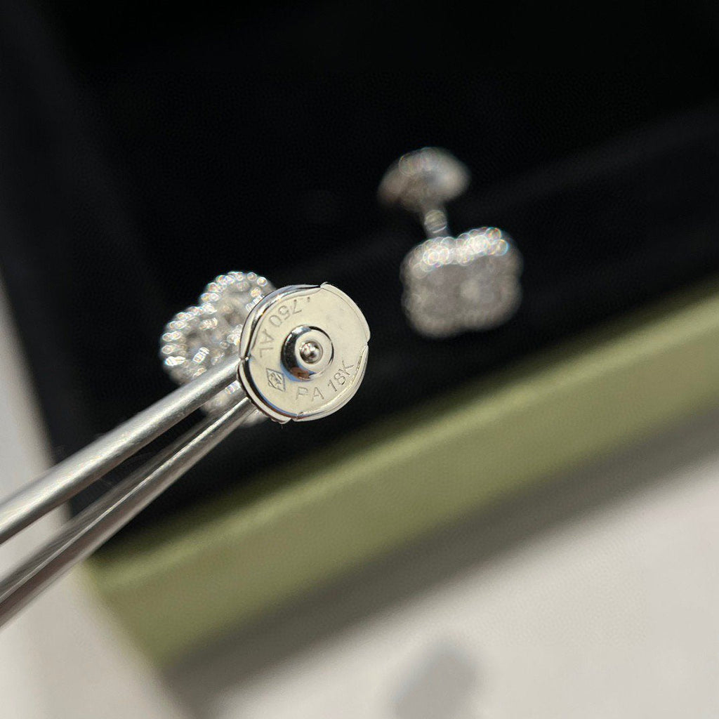 VCA CLOVER MINI DIAMOND STUD EARRINGS